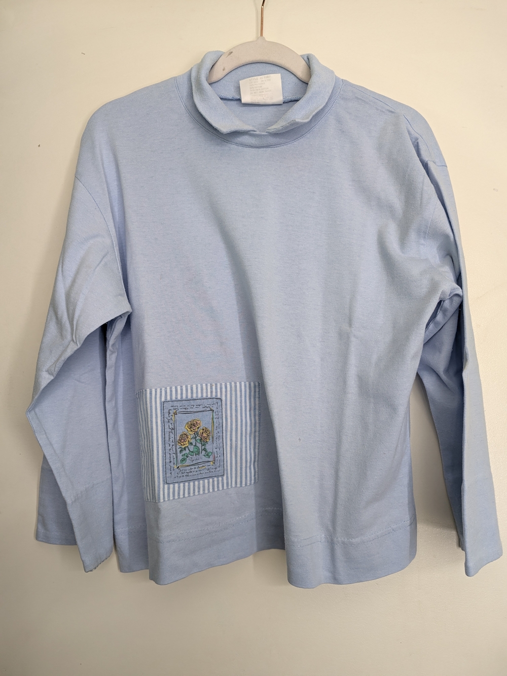 Grandmacore Light Blue Women's Long-Sleeve Crewneck Sweater with Floral Patch
